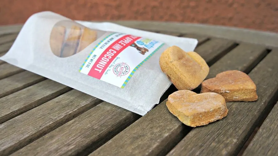 Trusty Tails treats apple and coconut (2)