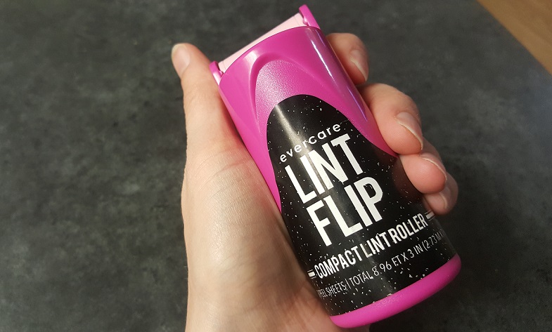 Evercare lint flip roller