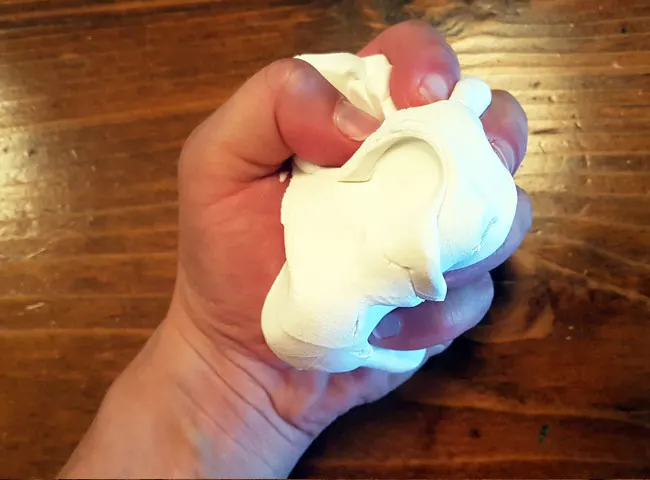 Kneeding Sculpey clay